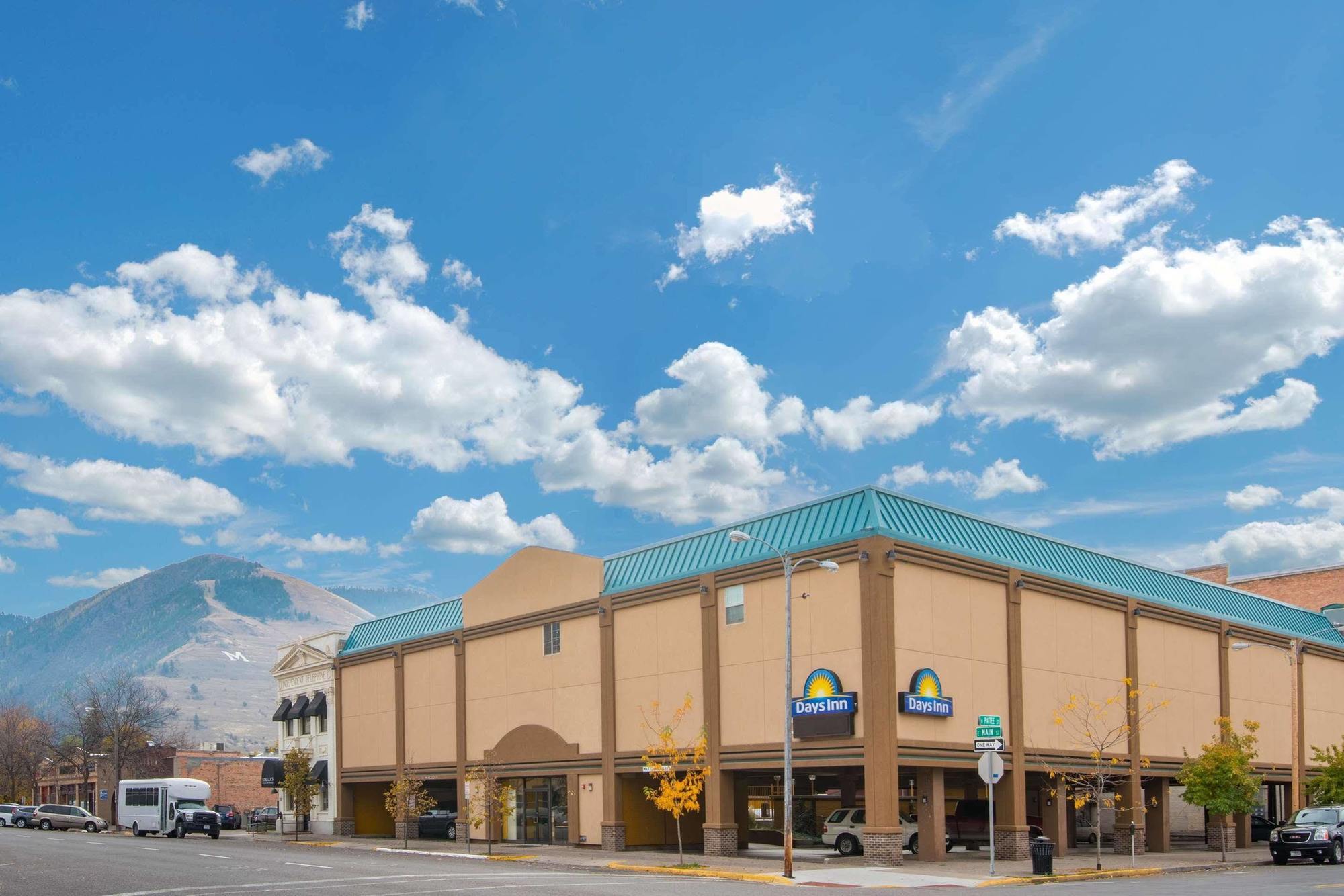 Days Inn Missoula University Exteriör bild